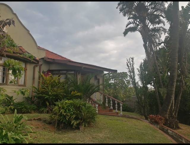 4 BEDROOM HOUSE FOR SALE IN BLUFF